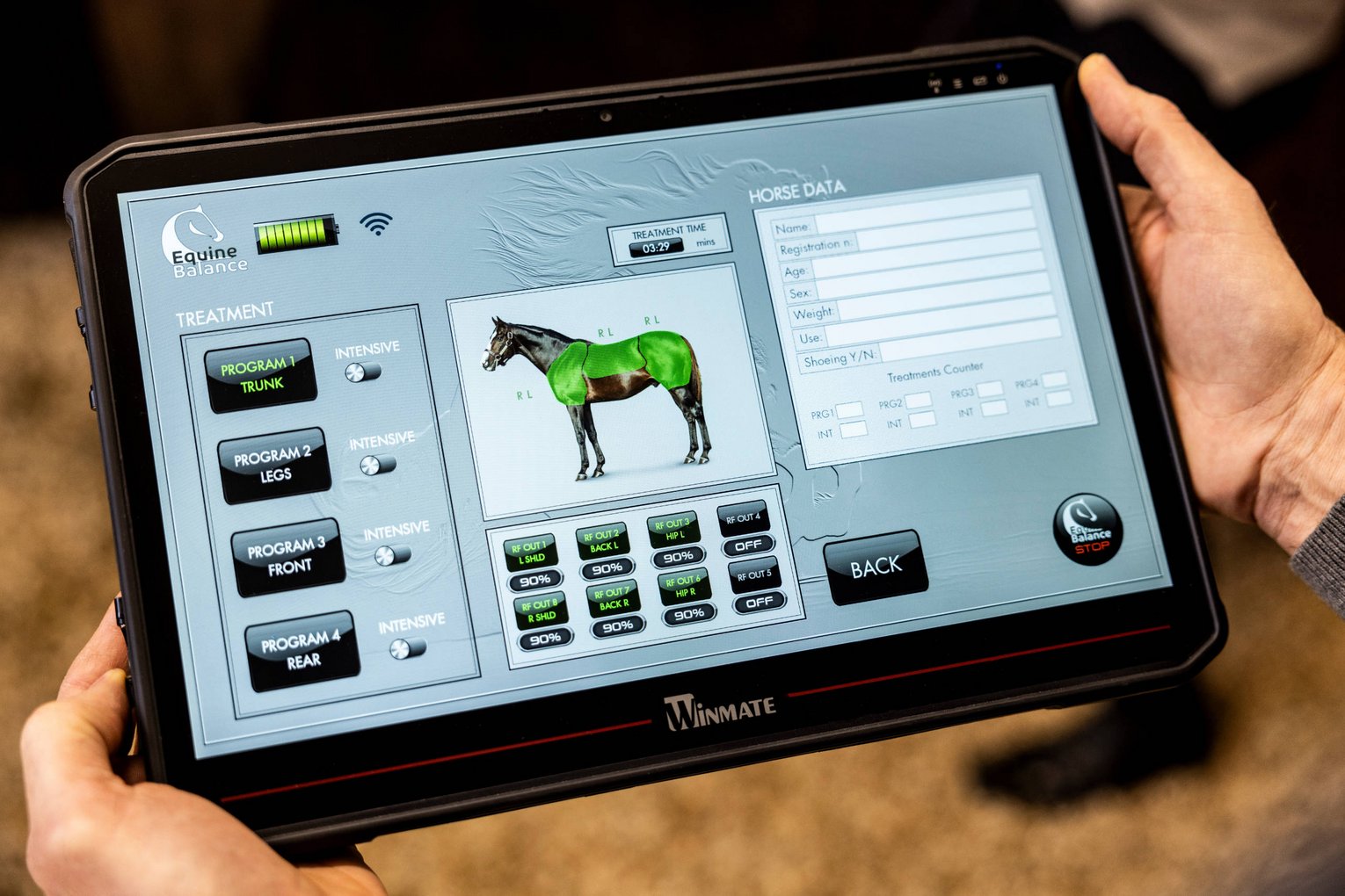 Ein Tablet mit geöffneter Equine Balance Software